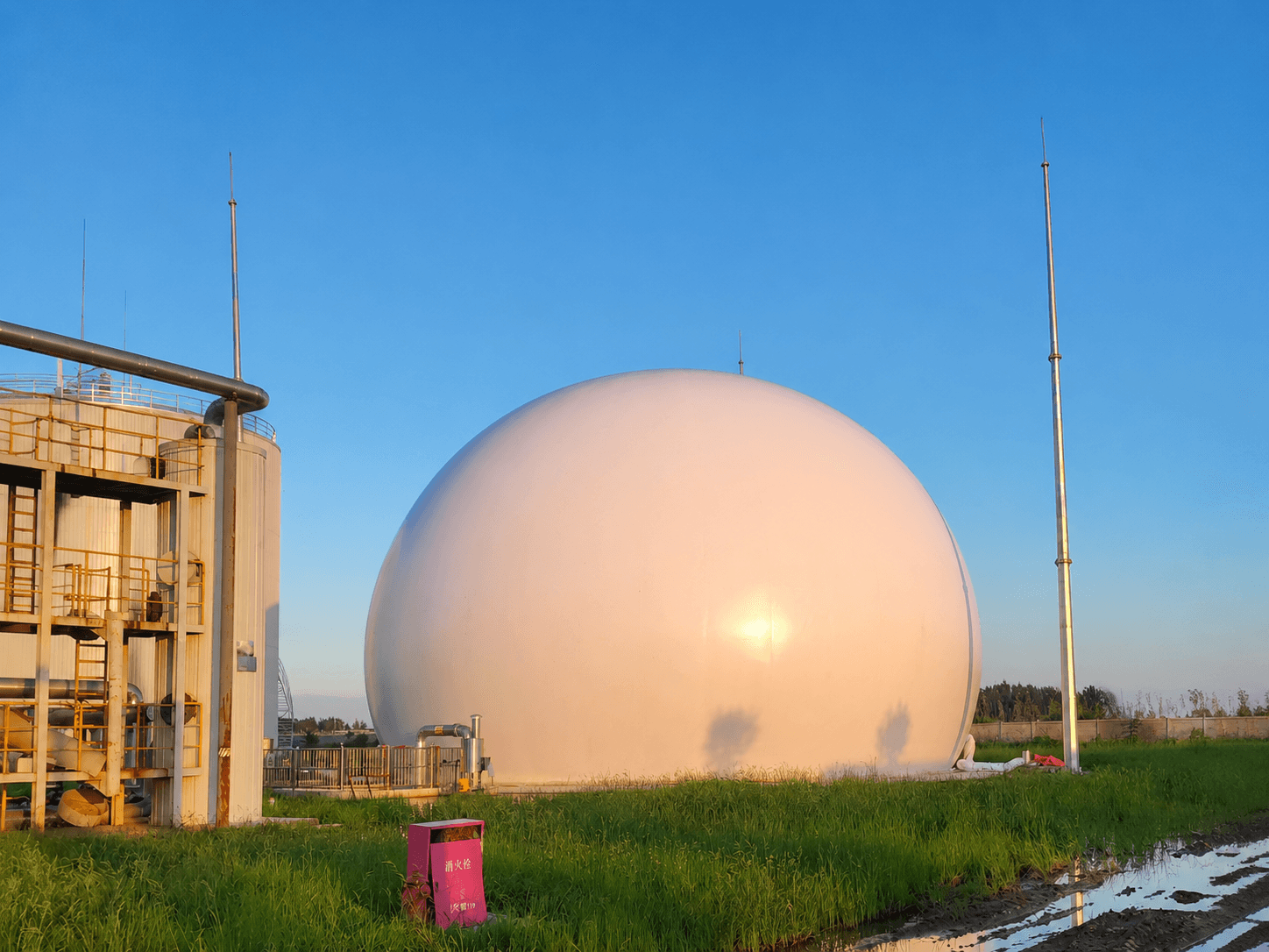 How does the double-membrane gas holder lead the revolution in green energy storage