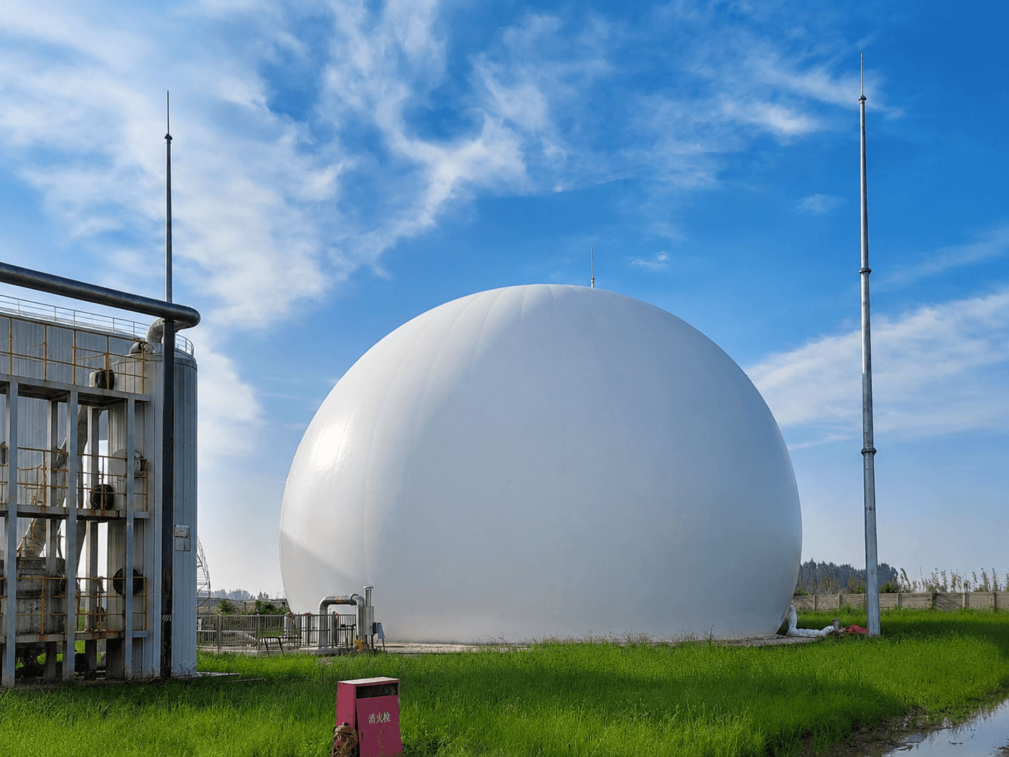How does the double-membrane gas holder lead the revolution in green energy storage