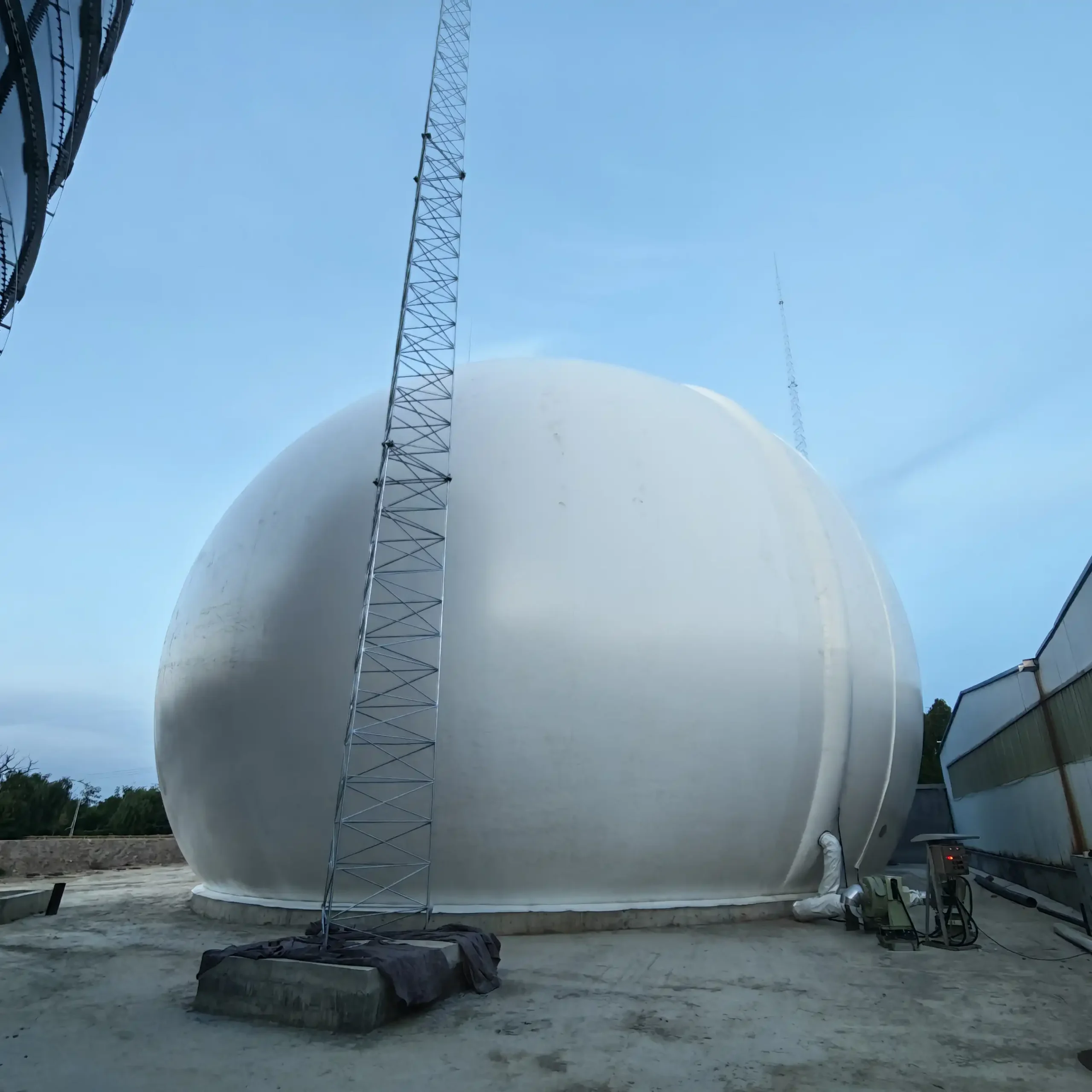biogas cover